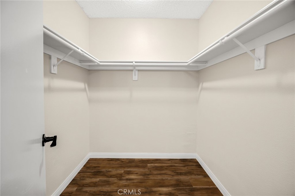 518 Massachusetts Property Photo 19