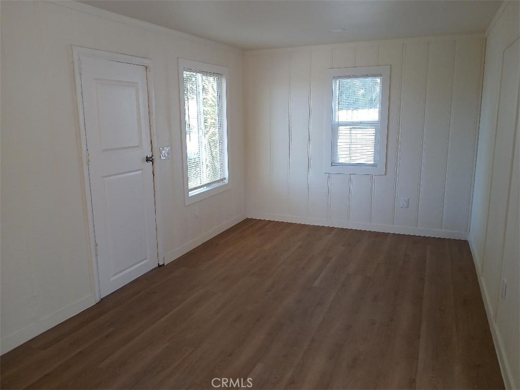 2111 Orange Street Property Photo 25