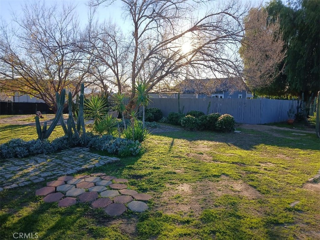 2111 Orange Street Property Photo 39