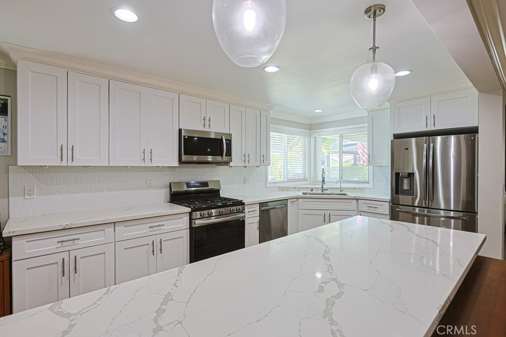 1361 Canyon Lake 58 Property Photo 7