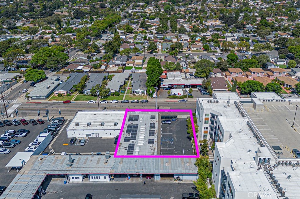 626 W Commonwealth Avenue Property Photo 3