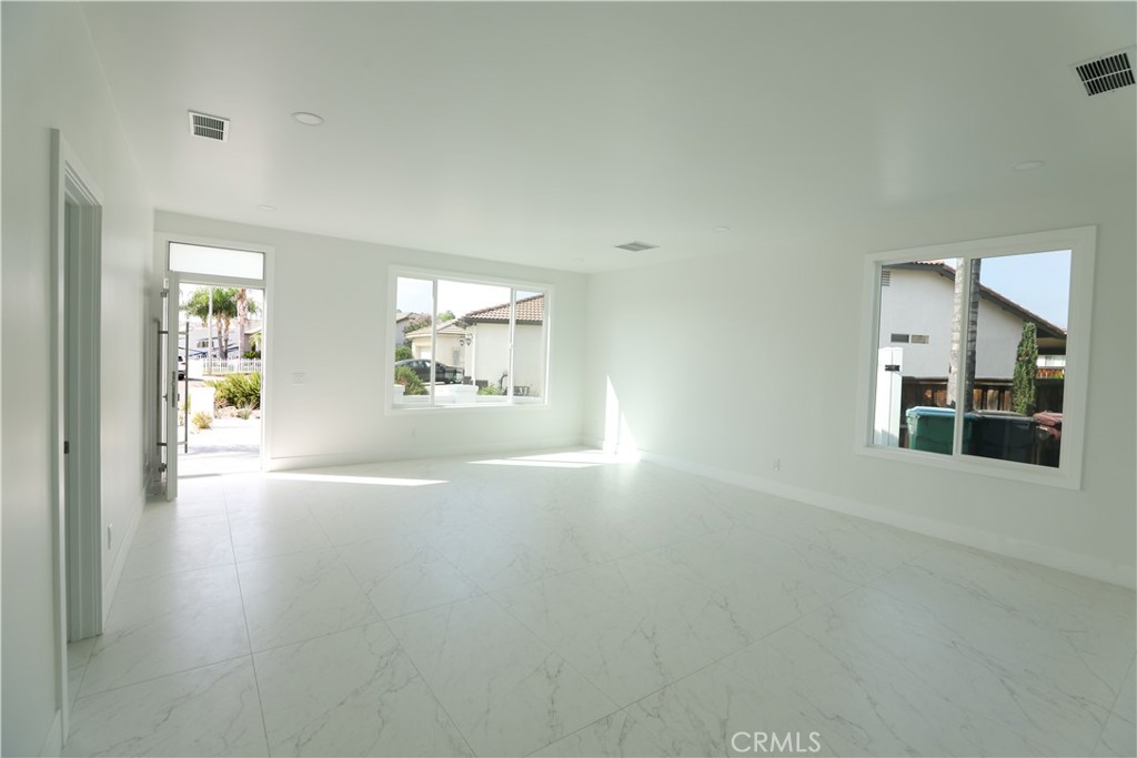 25225 Stepping Stone Circle Property Photo 10