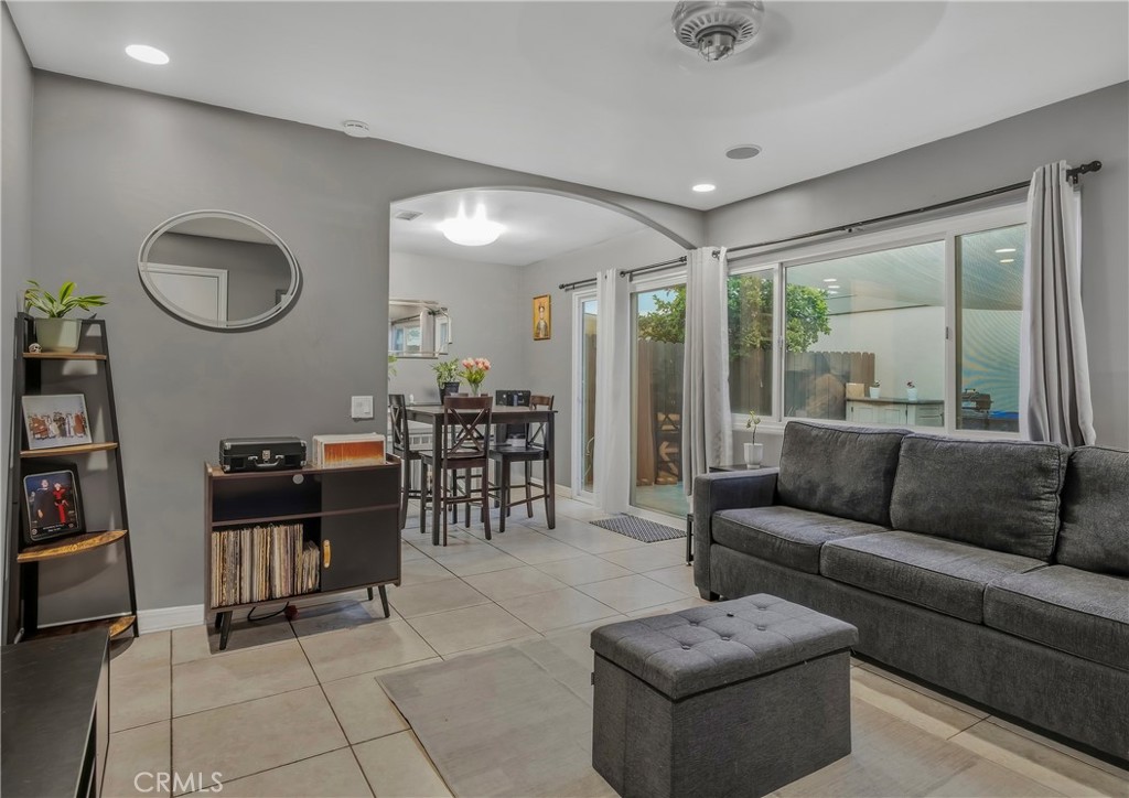 2900 Bradford Place A Property Photo 4