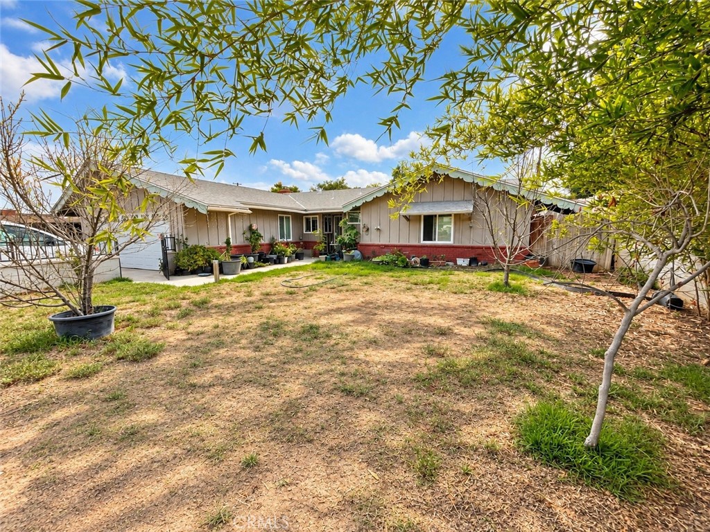 11578 Flower Property Photo 4