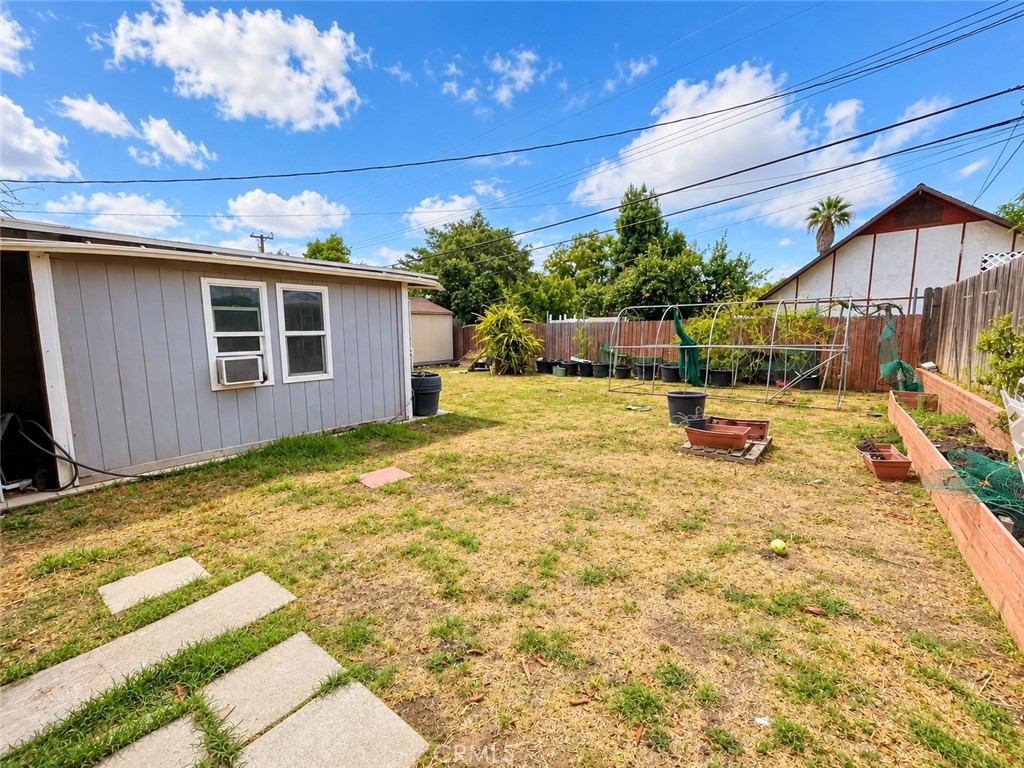 11578 Flower Property Photo 7