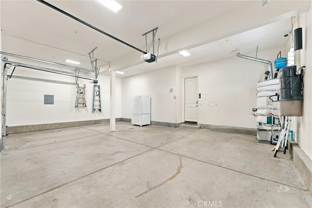 2 Via Corsica Property Photo 36