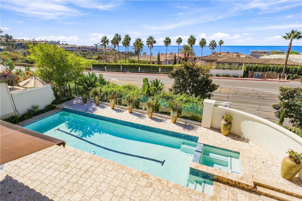 2 Via Corsica Property Photo 39