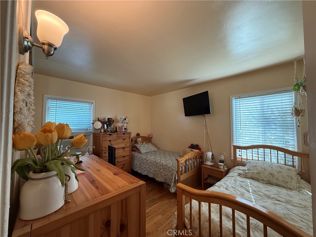 2442 Sherbrook Property Photo 16