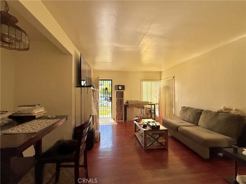 2442 Sherbrook Property Photo 23