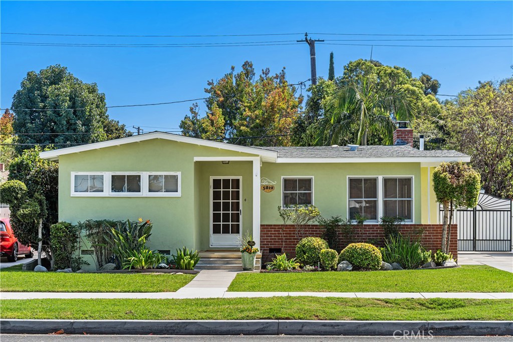 5820 E Pavo Property Photo 1