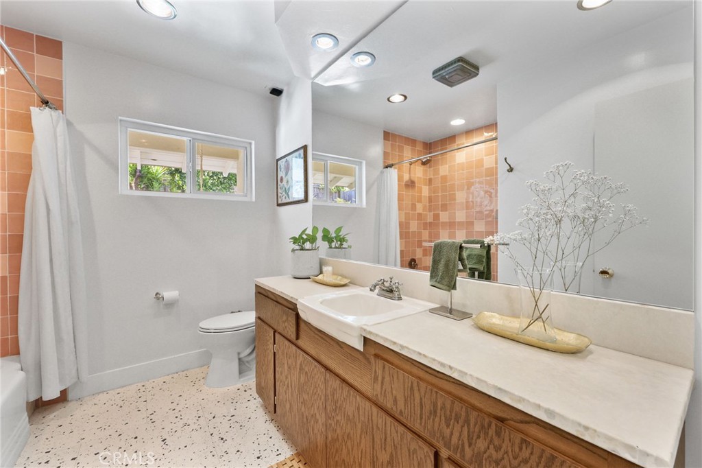 1425 Longview Property Photo 19