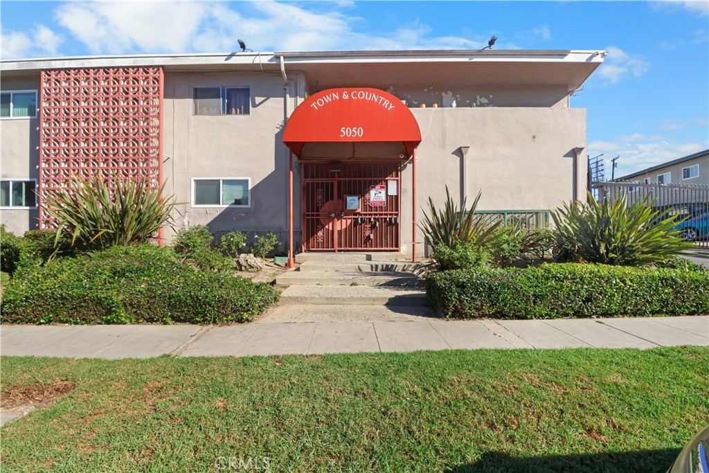 5050 Linden 94 Property Photo 1