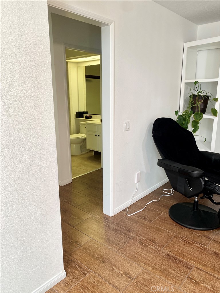 28303 Alava Property Photo 22
