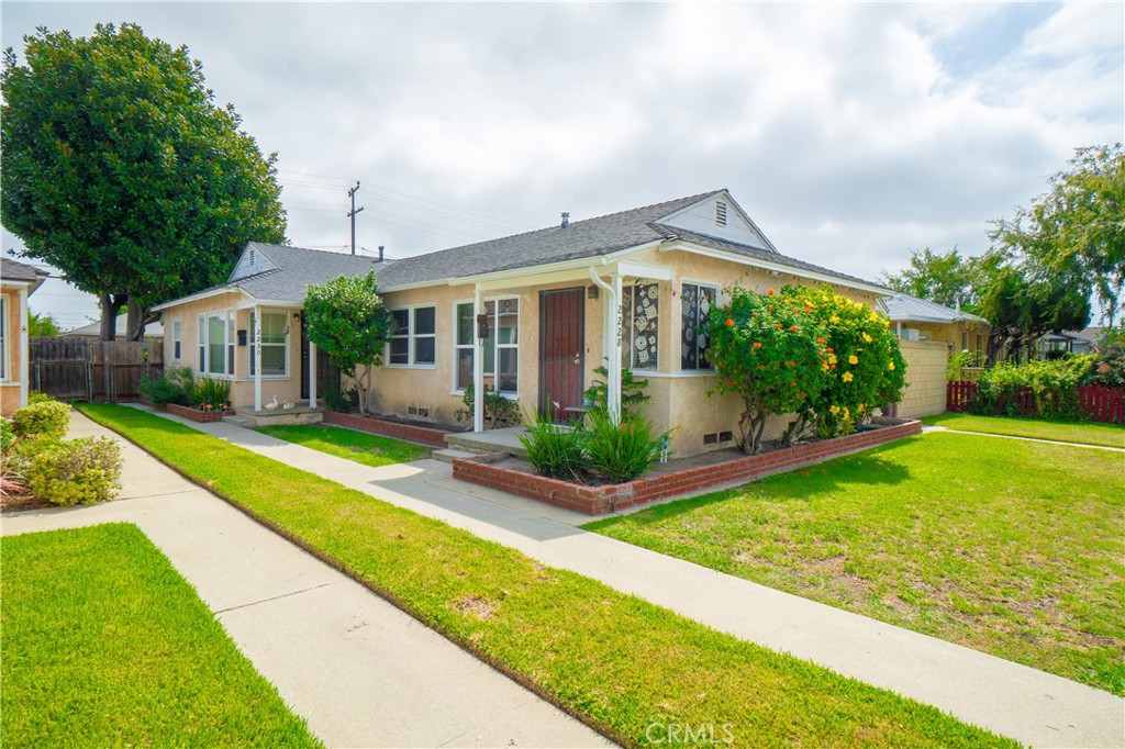 2228 Argonne Property Photo 1