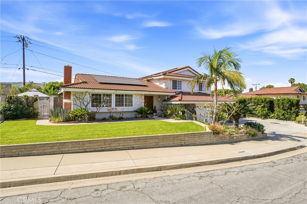 1435 Finegrove Property Photo 4