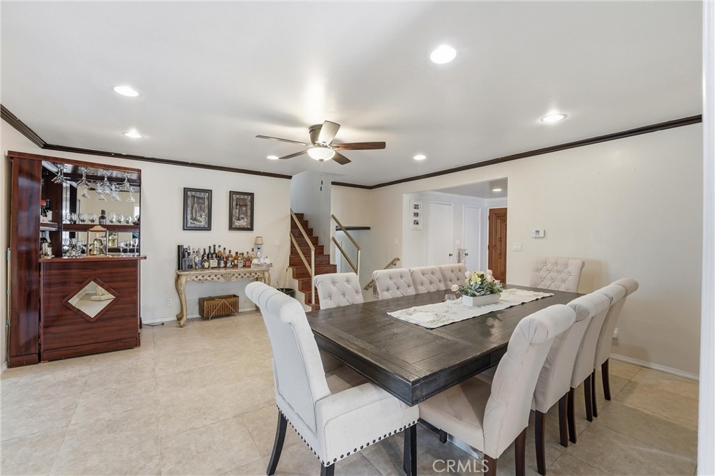 1435 Finegrove Property Photo 9
