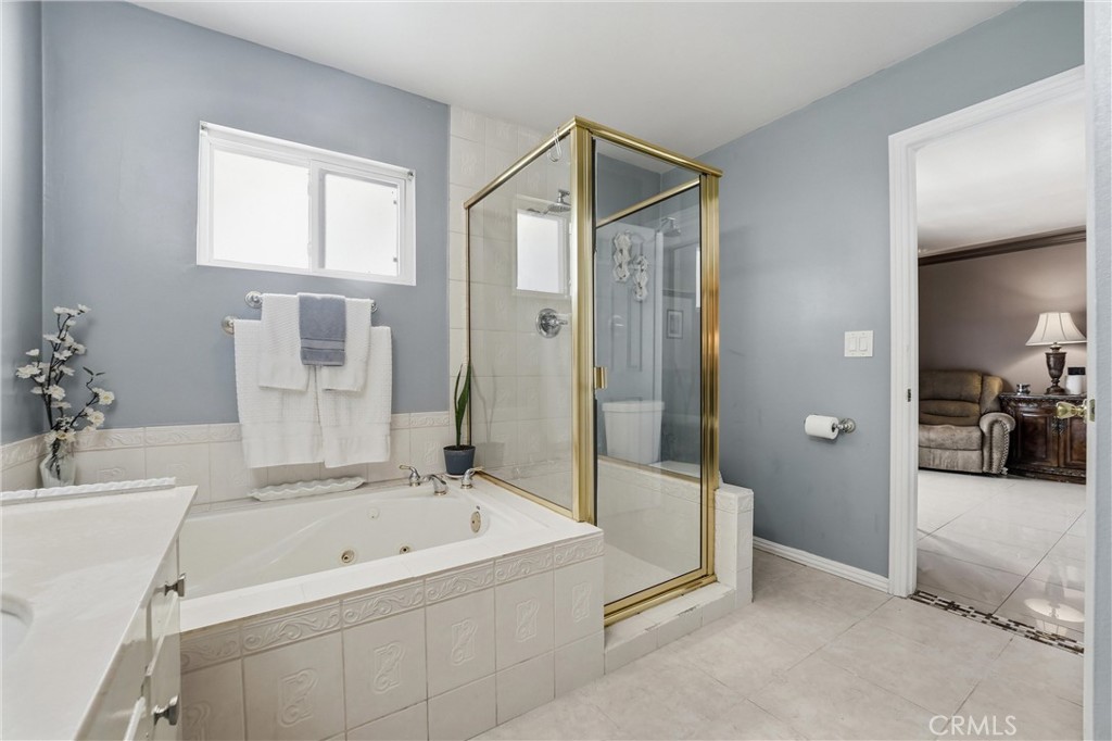 1435 Finegrove Property Photo 28