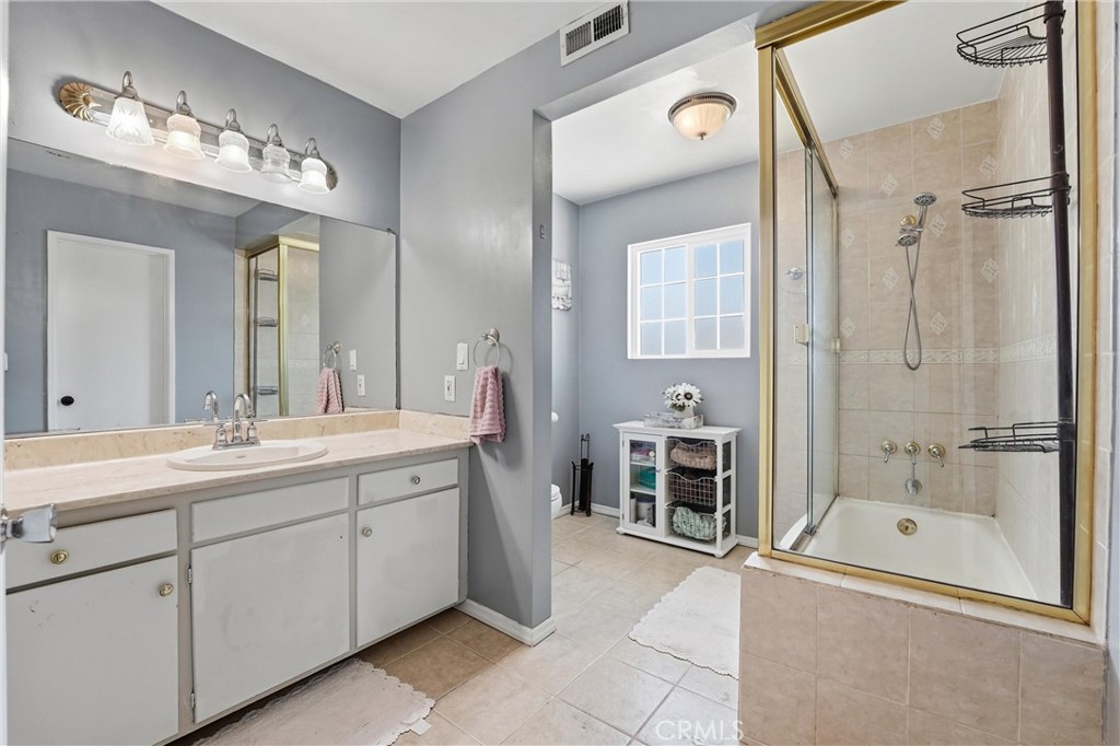 1435 Finegrove Property Photo 35