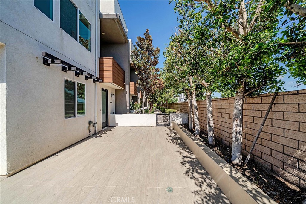 8076 Ackerman Street Property Photo 5