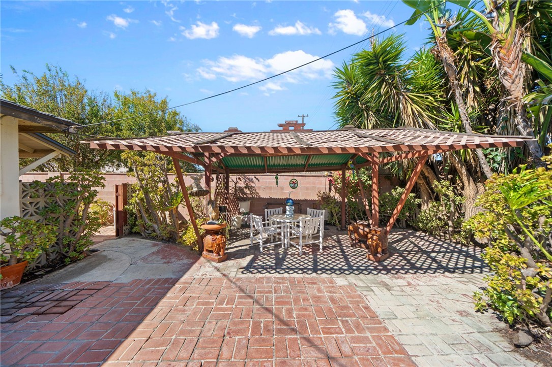2413 Lori Lane Property Photo 25