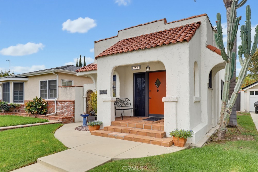 3615 Falcon Property Photo 3