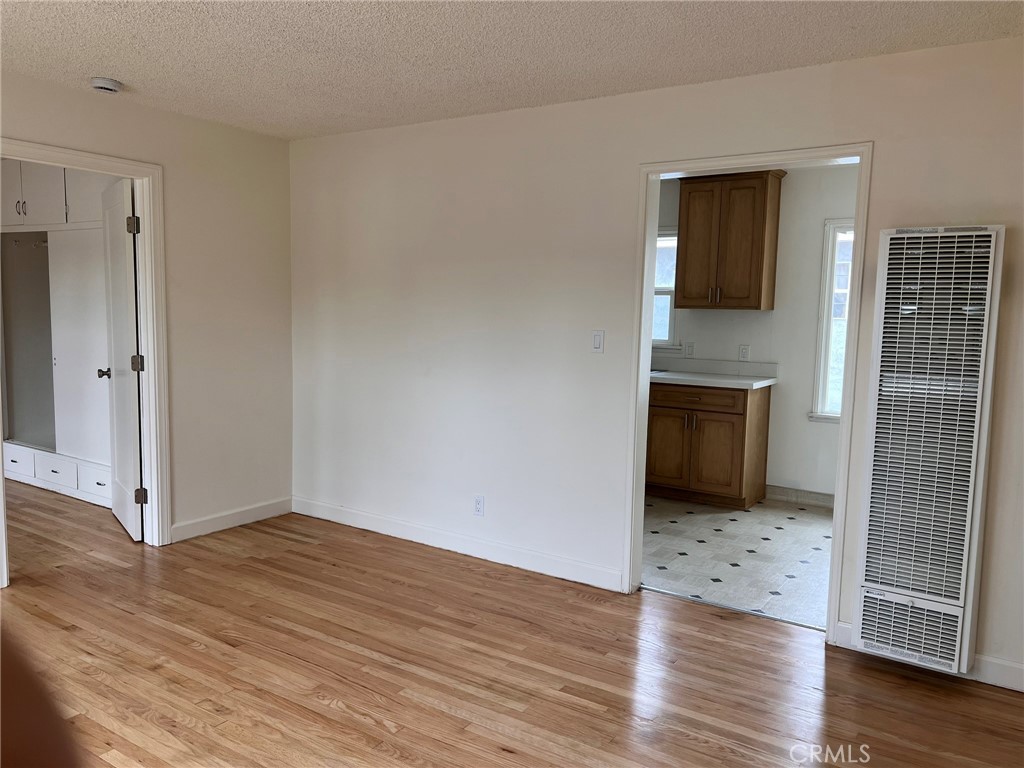 12725 La Cuarta Street Property Photo 5