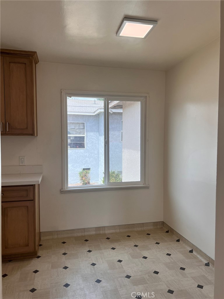 12725 La Cuarta Street Property Photo 11