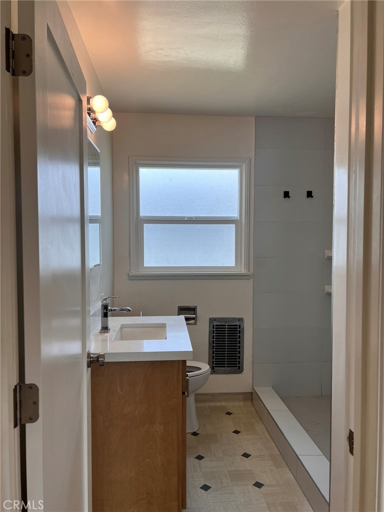12725 La Cuarta Street Property Photo 20