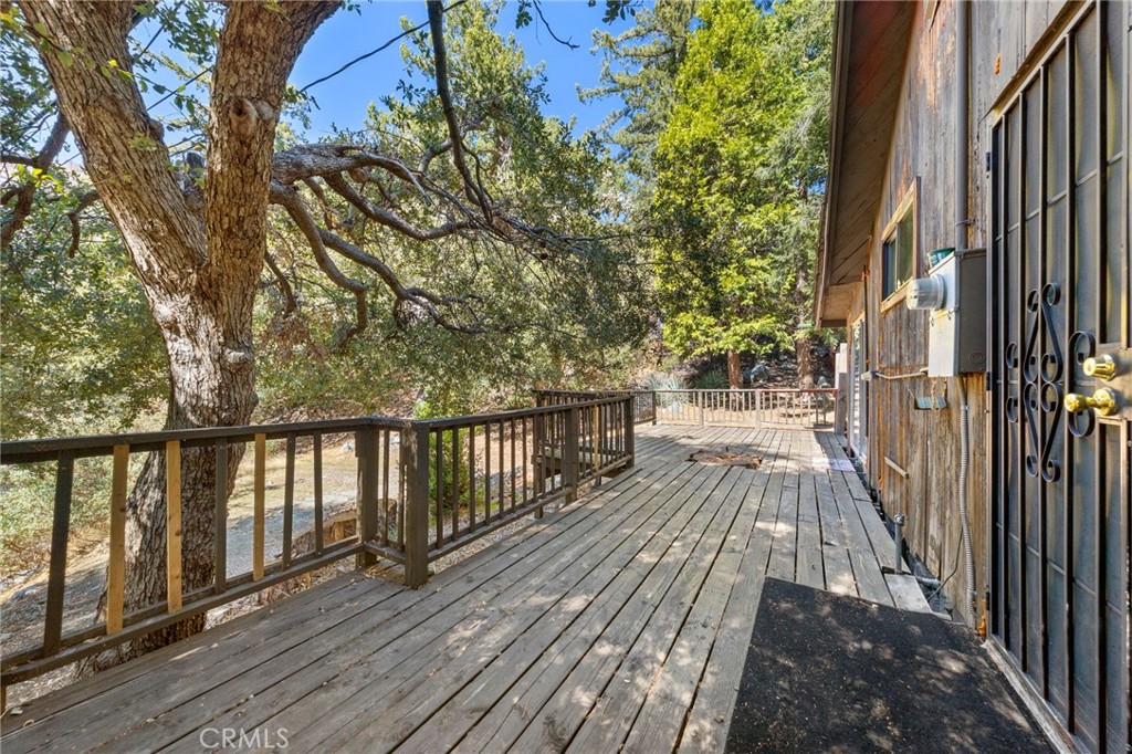 3 Glacier Property Photo 32