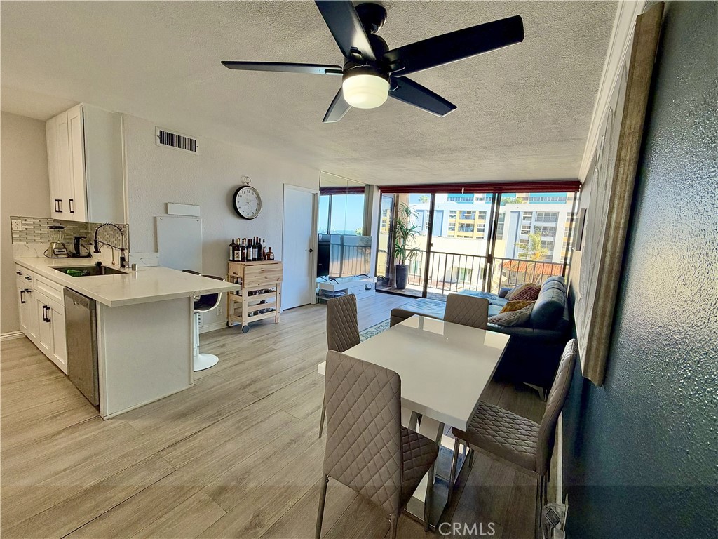 1750 E Ocean 404 Property Photo 14