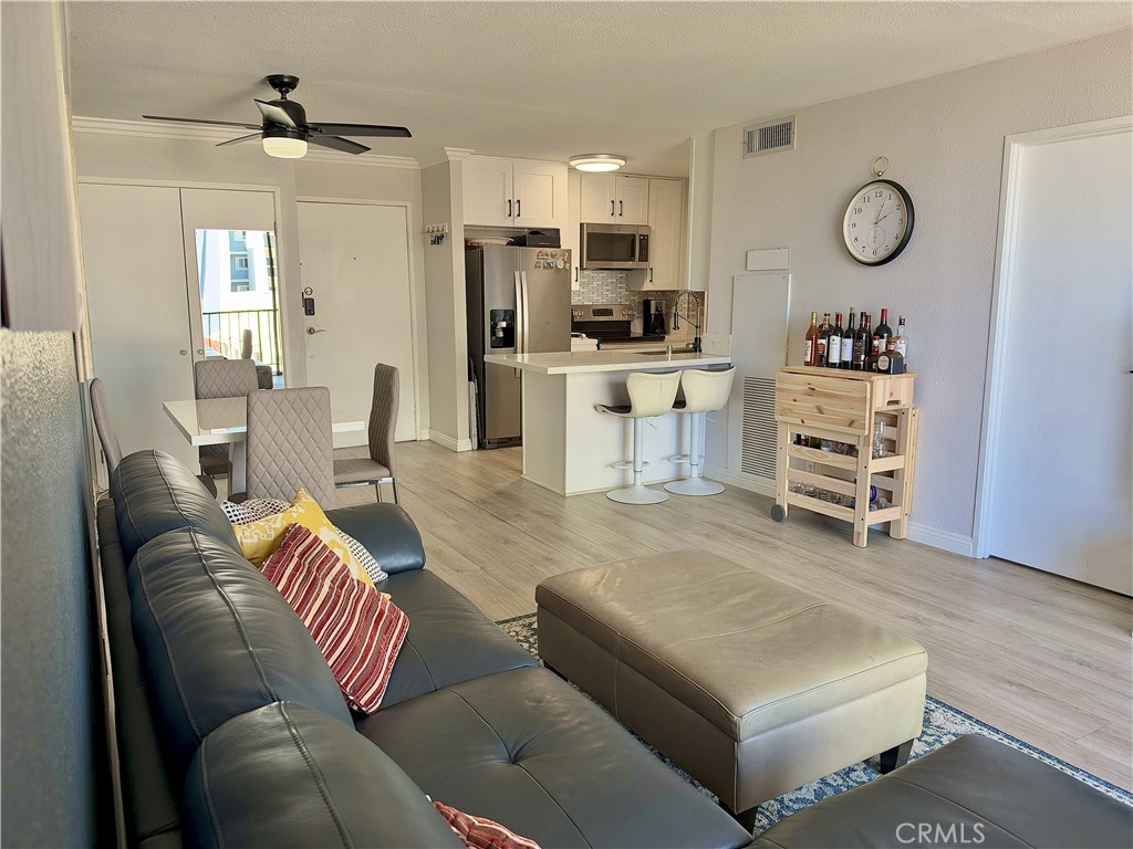 1750 E Ocean 404 Property Photo 23