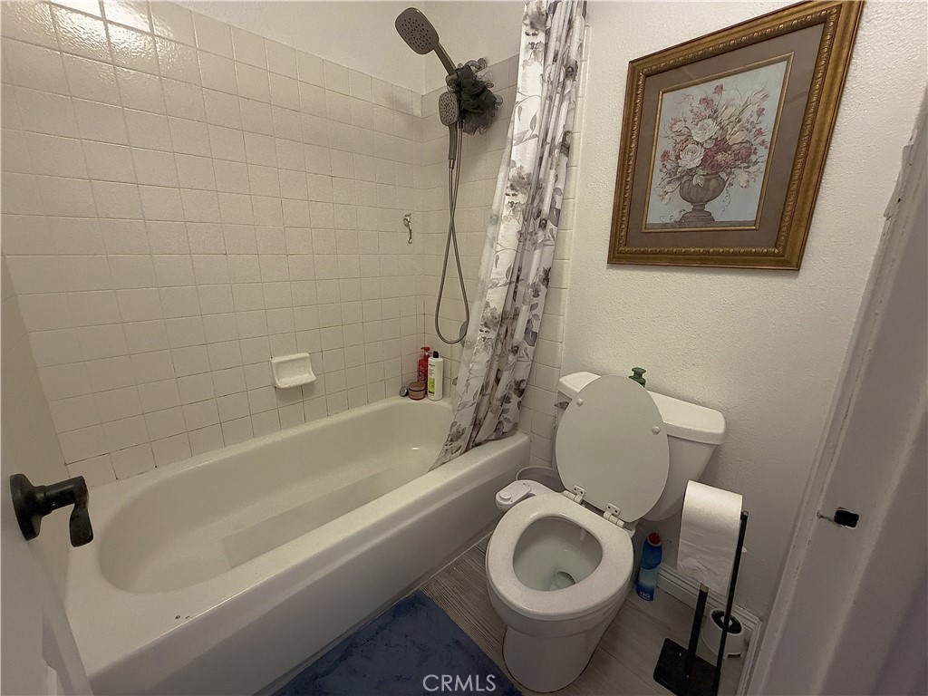 1750 E Ocean 404 Property Photo 39
