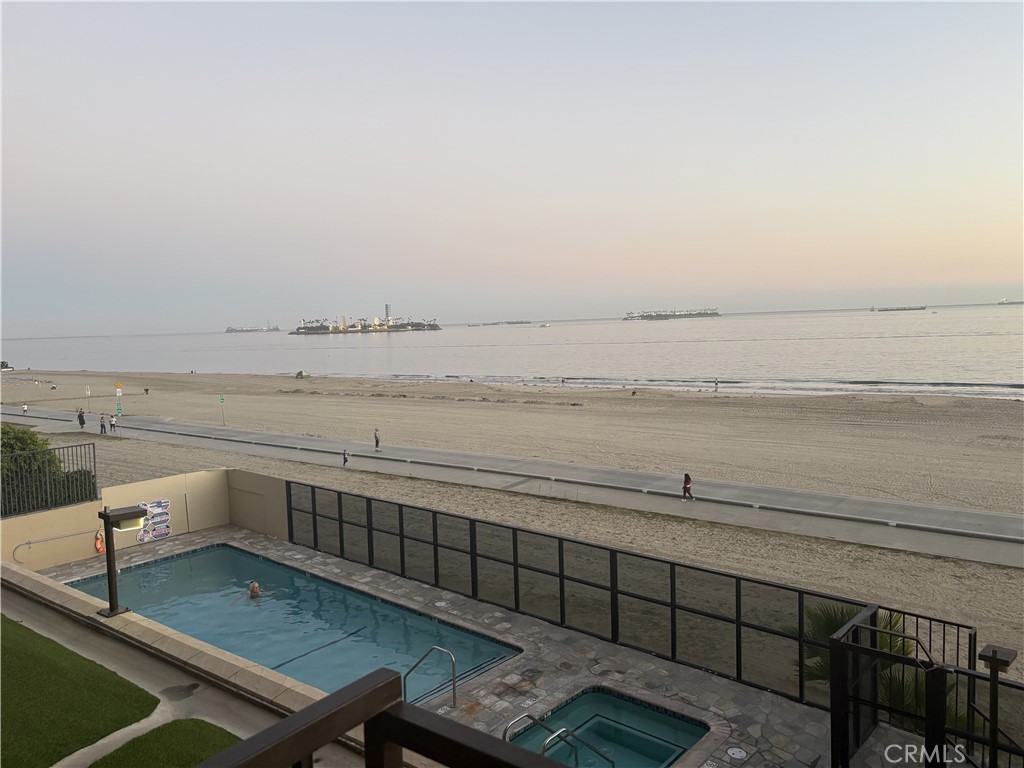 1750 E Ocean 404 Property Photo 54
