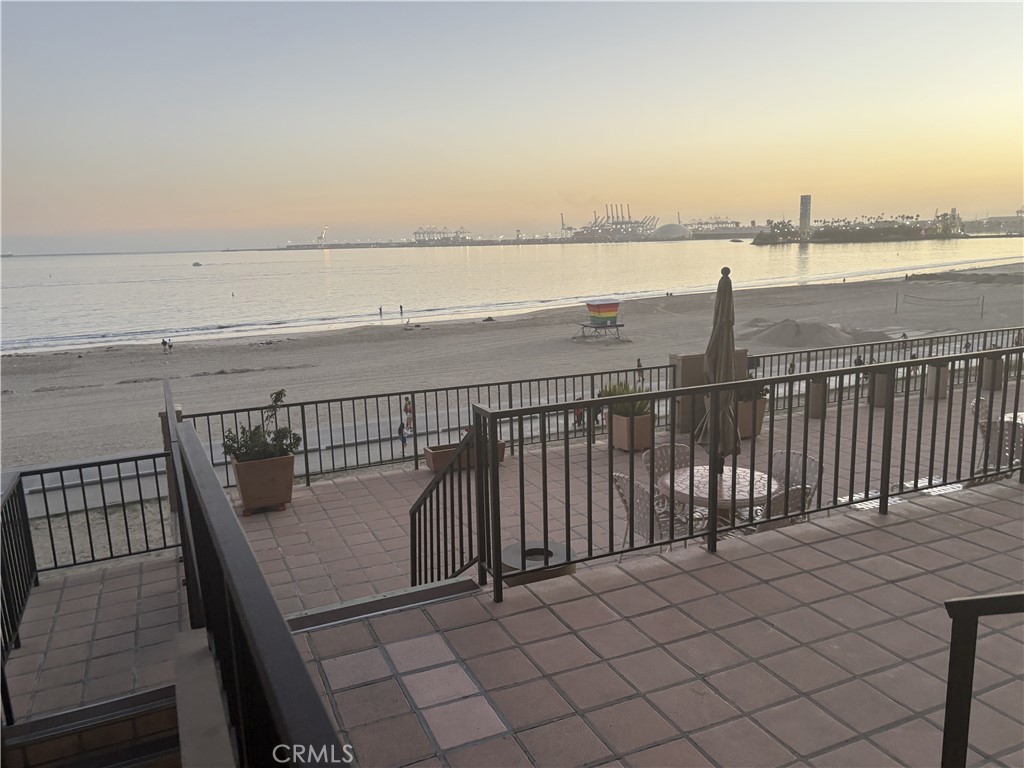 1750 E Ocean 404 Property Photo 55