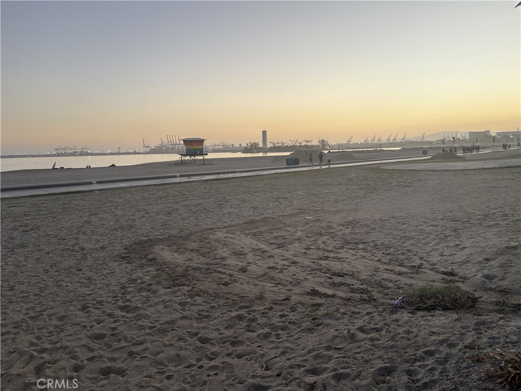 1750 E Ocean 404 Property Photo 56