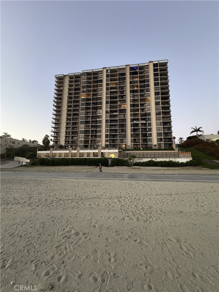 1750 E Ocean 404 Property Photo 63