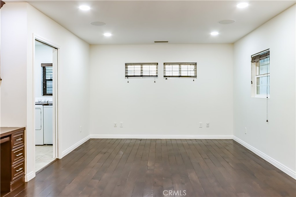 5442 E Walkerton Street Property Photo 17