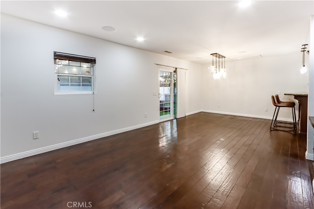 5442 E Walkerton Street Property Photo 18
