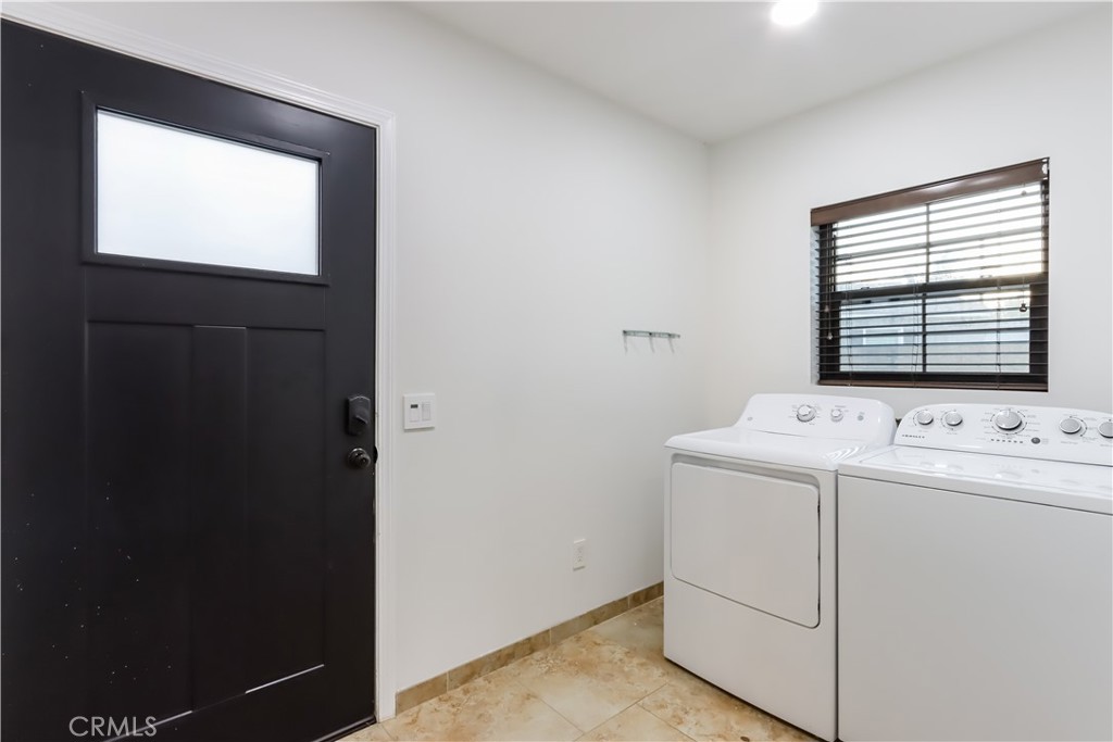 5442 E Walkerton Street Property Photo 19