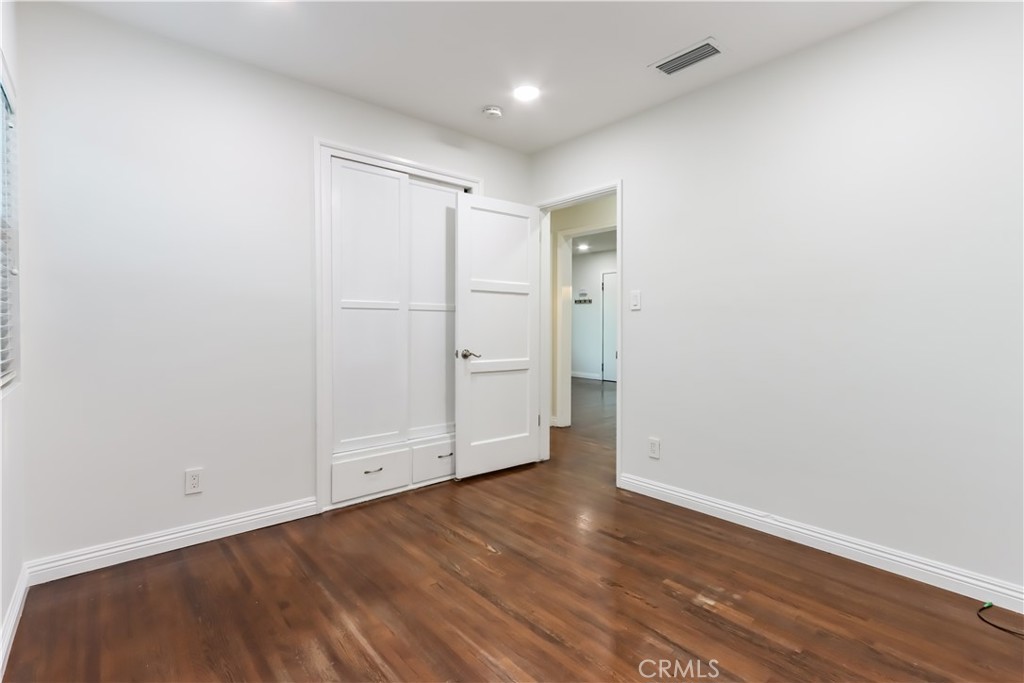 5442 E Walkerton Street Property Photo 24