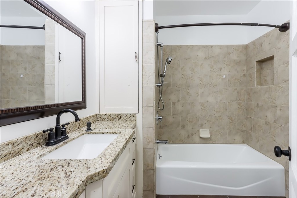 5442 E Walkerton Street Property Photo 25