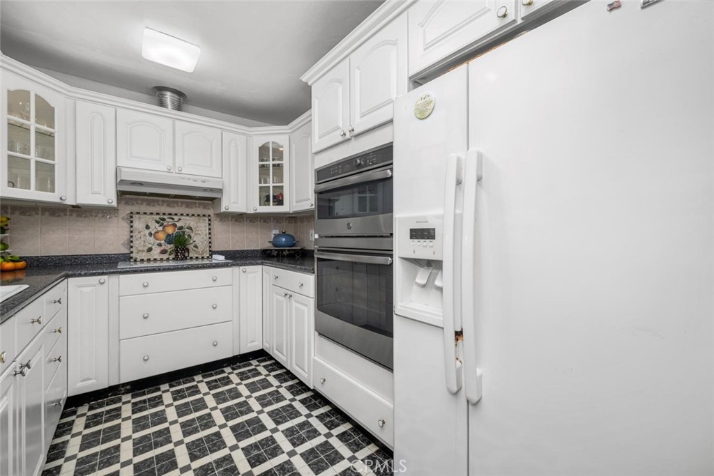 16222 Monterey Lane 360 Property Photo 46