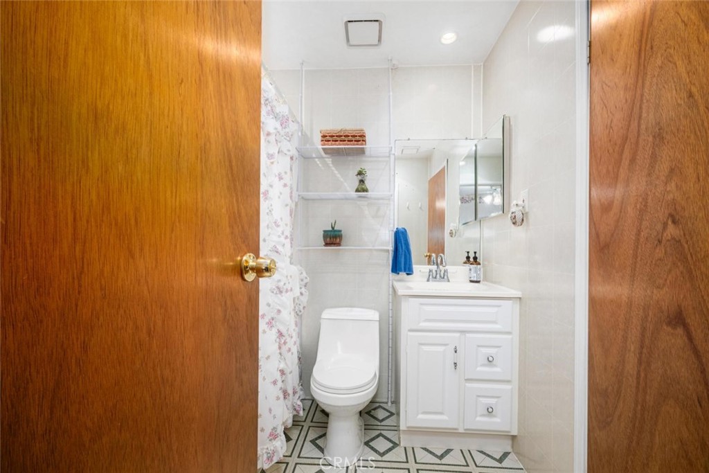 16222 Monterey Lane 360 Property Photo 61