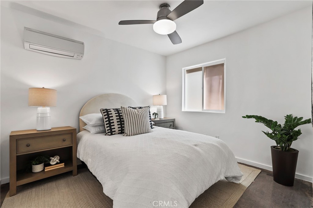 2076 Stanley Avenue Property Photo 44