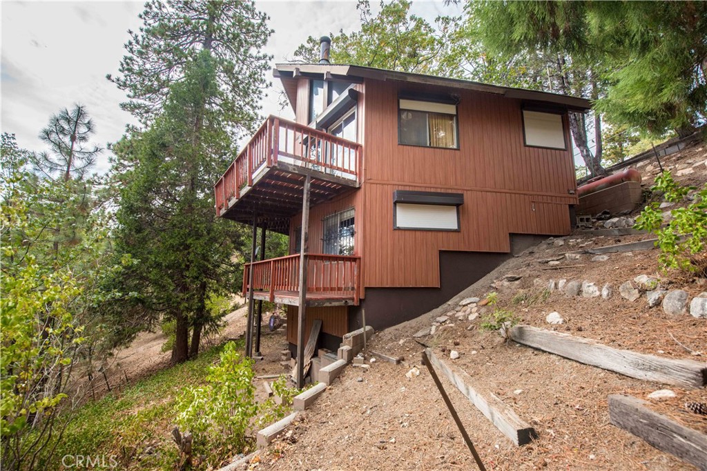 24 Fredalba Property Photo 1
