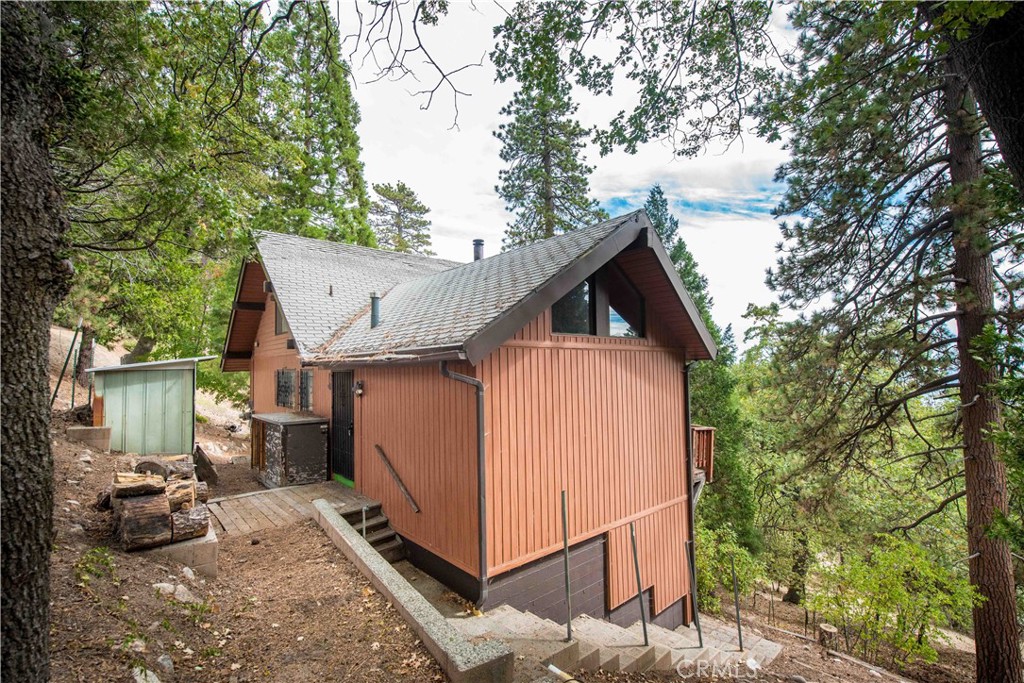 24 Fredalba Property Photo 5