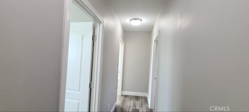 866 E 46th Property Photo 10