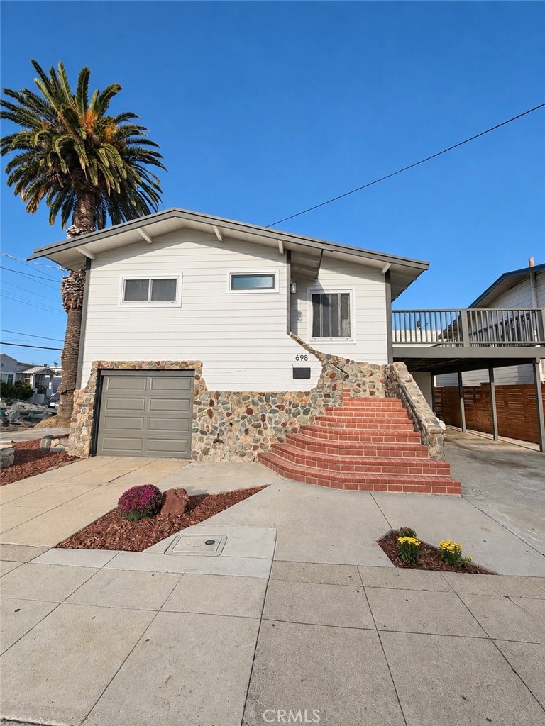 698 Masson Property Photo 1