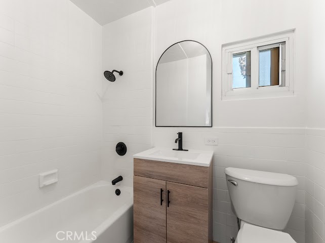 698 Masson Property Photo 21