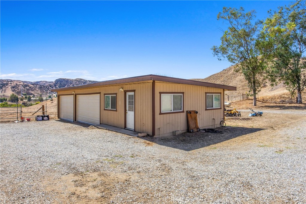 30240 San Timoteo Canyon Property Photo 27